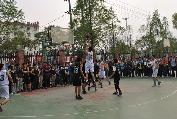 安徽理工大学2014土木建筑杯大学生篮球联赛